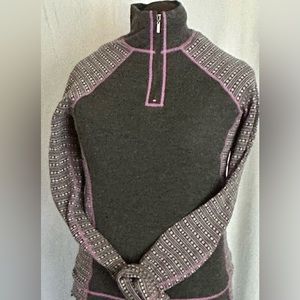Wool half zip Akini sweater